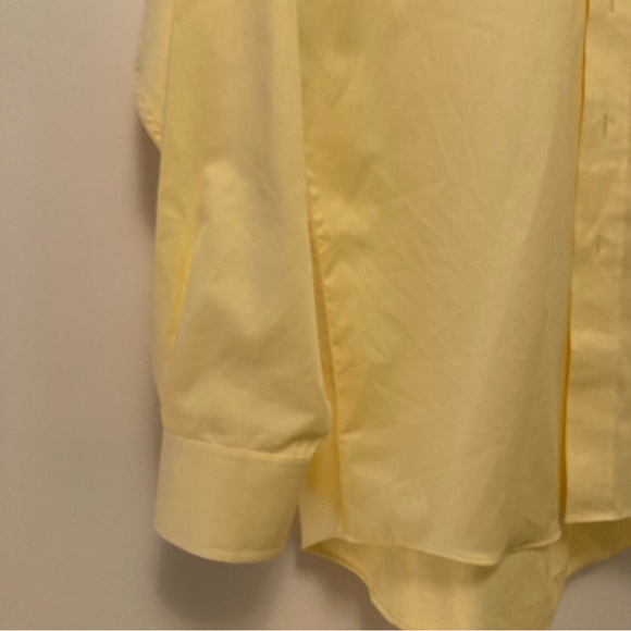 IZOD Yellow Button Down Dress Shirt Regular Fit Size 15.5 34/35 Like New - Picture 6 of 16